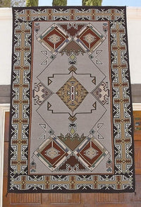 Teec Nos Pos Navajo Rug : Linda Nez : Churro 509 : 72" x 108" (6′ x 9′), view 3