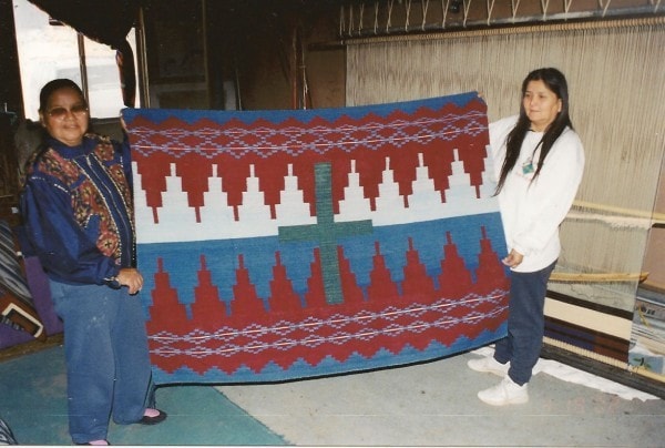 Manta : Navajo Weaving : Jalucie Marianito : Churro 463 : 45" X 61" - Getzwiller's Nizhoni Ranch Gallery