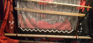 Teec Nos Pos Navajo Rug : Malinda Nez : on the loom