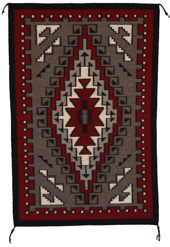 Klagetoh Navajo Weaving : 3440 : 28" x 42" (2'4" x 3'6")