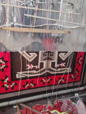 Crystal : Navajo Rug : Geraldine Phillips : Looming Attractions