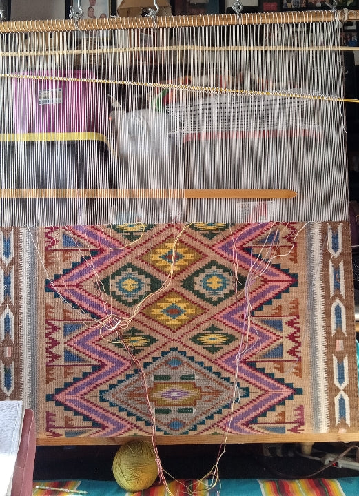 Burntwater Navajo Rug : Elsie Bia : on the loom