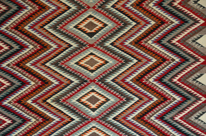 Red Mesa / Teec Nos Pos Navajo Weaving : Historic : GHT 214 : 54" x 74" (4'6" x 6'2")