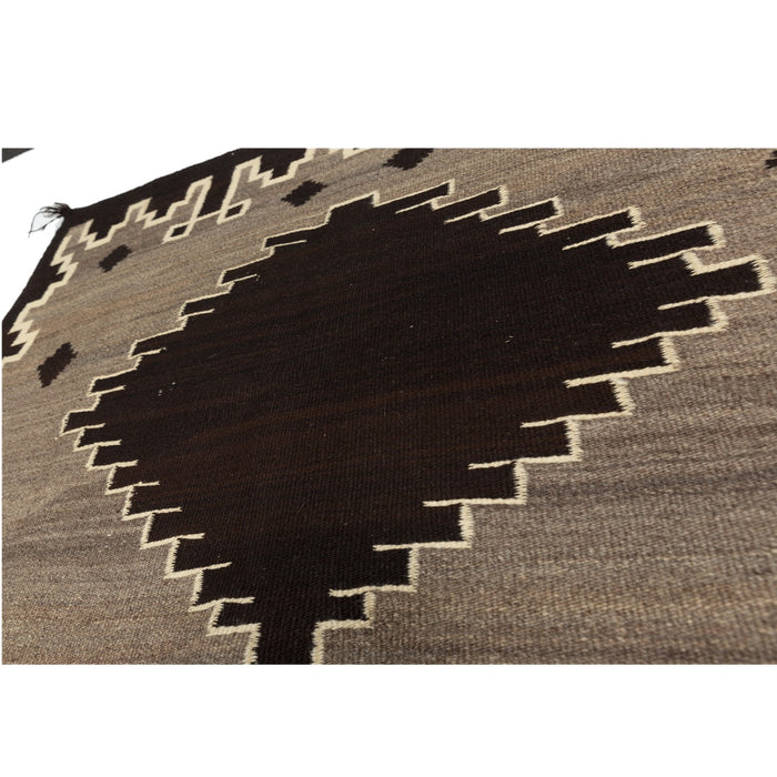 Crystal Transitional Navajo Weaving : Historic : GHT 2193 : 50" x 81" : (4'2″ x 6'9″)