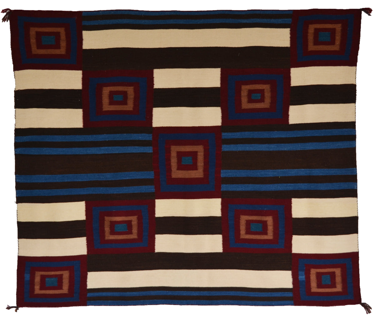 Manta : Navajo Weaving : Elena Teller : Churro 346 : 47" x 55" (3'11" x 4'7")