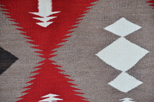 Crystal Navajo Rug Weaving : Historic : GHT 2255