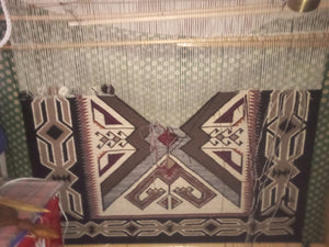 Teec Nos Pos Navajo Rug : Linda Nez :  Looming Attractions