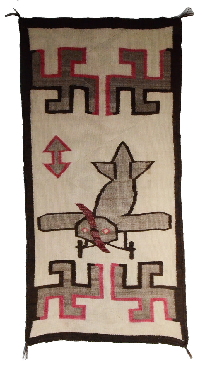 Transitional Pictorial Navajo Weaving: Historic : JV 109 : 28" x 55" : (2'4" x 4'7")