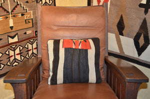 Navajo Pillow : Transitional : P 102