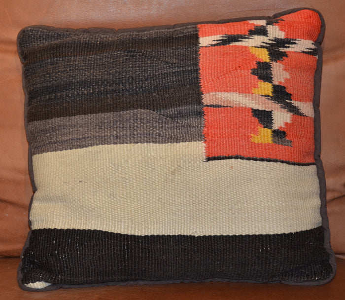 Navajo Pillow : Transitional : P 106
