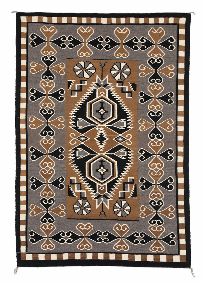 Bistie Navajo Weaving : Historic : PC 101 : 54" x 78" : (4'6" x 6'6")