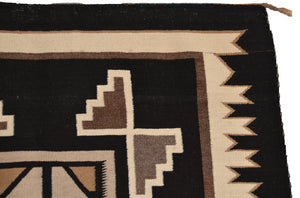 Two Grey Hills Navajo Rug : Historic : JV 118 : 33" x 48" (2'5" x 4')