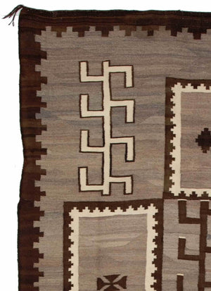 Transitional Navajo textile : Historic : GHT 598 : 5’7″ x 8’8′ - Getzwiller's Nizhoni Ranch Gallery