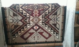 Teec Nos Pos Navajo Rug: Ava Tsosie : Looming Attractions - Getzwiller's Nizhoni Ranch Gallery