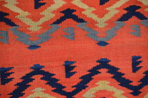 Serape Navajo Blanket : Historic : Late Classic :  JV 120 : 51" x 69" (4'3" x 5'9")