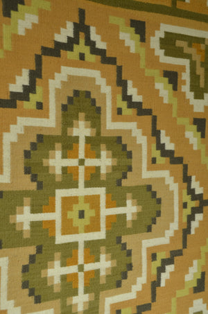 natural dyed Navajo rug for sale