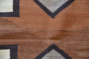merican Indian Crystal Pictorial Rug Navajo Weaving : Historic : GHT 2233 : 49" x 77" - Getzwiller's Nizhoni Ranch Gallery